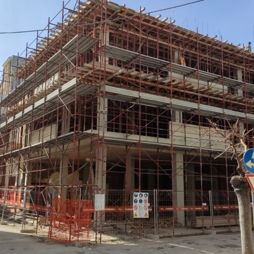 (lavori in corso) Demolizione e ricostruzione di una palazzina residenziale - Cerignola (FG)